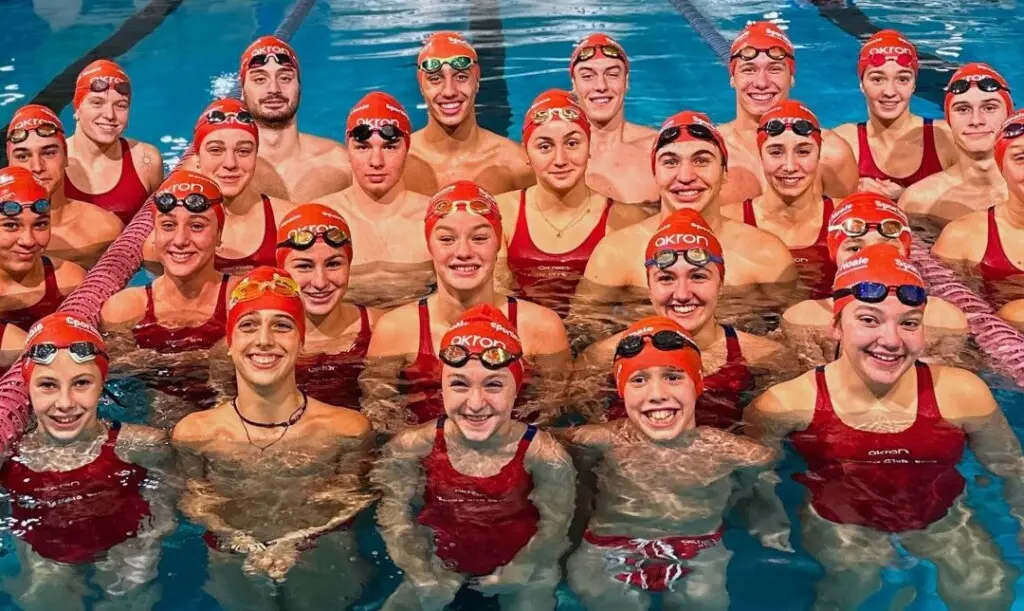 nuoto agonistico